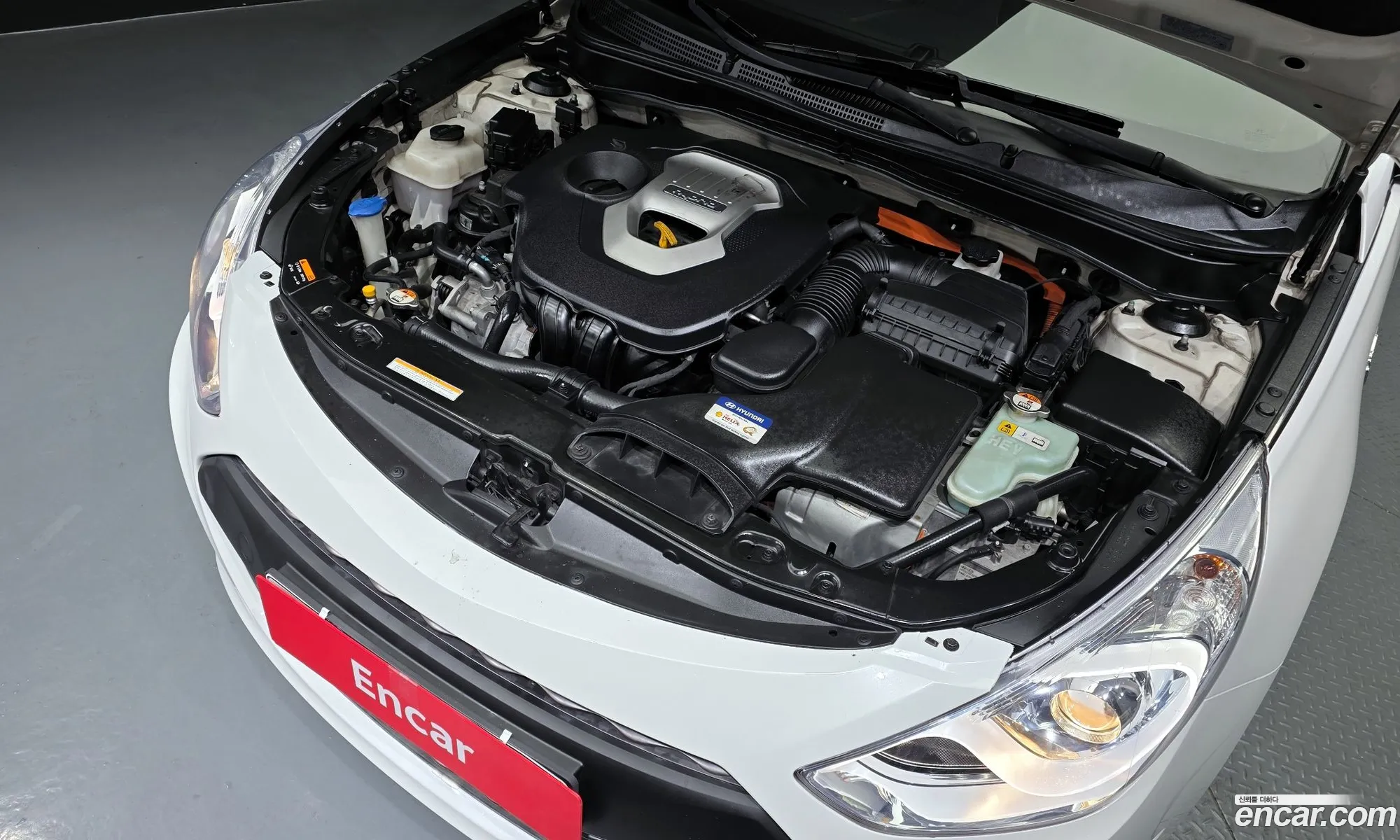 Hyundai Sonata Hybrid 2013 — 15
