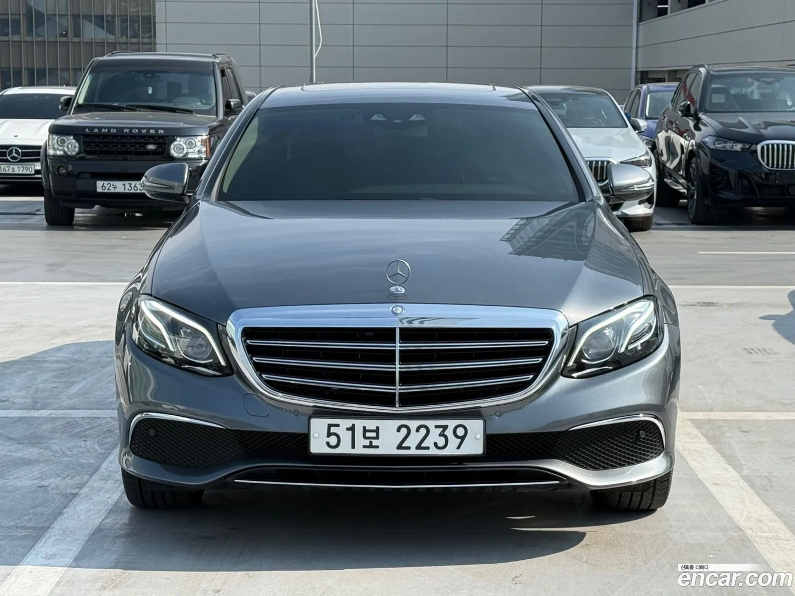 Mercedes-Benz E-Class W213 2017 — 16