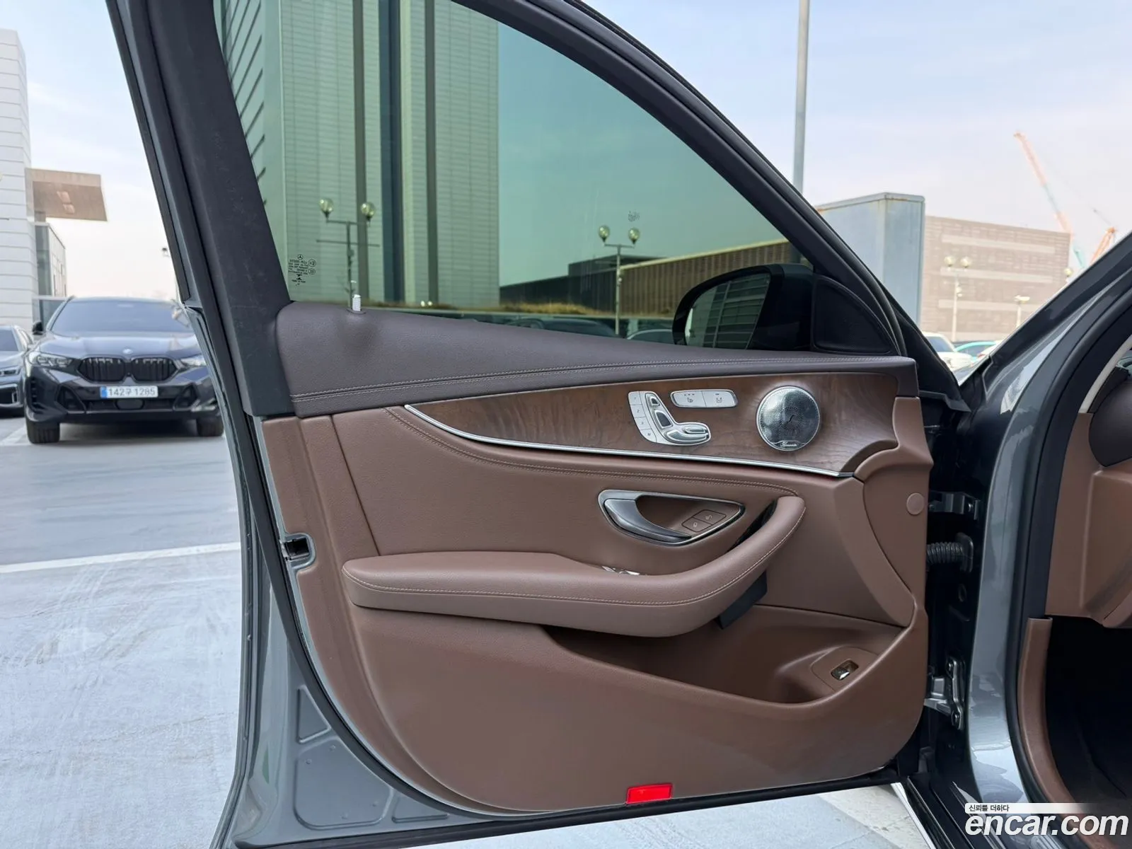 Mercedes-Benz E-Class W213 2017 — 15