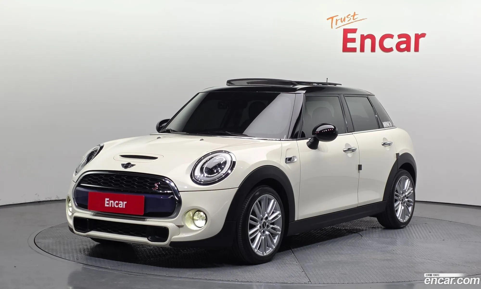 Mini Cooper S 2017 WMWXU3100H2D46777 — 18