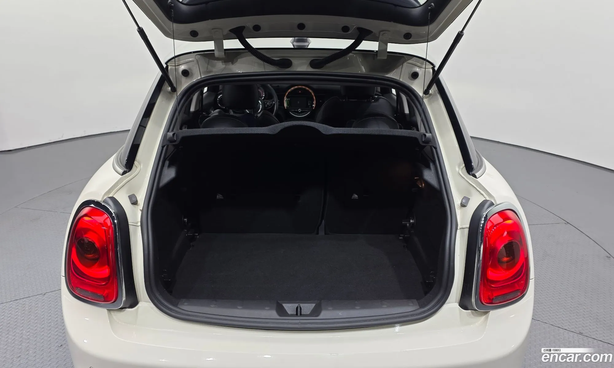 Mini Cooper S 2017 WMWXU3100H2D46777 — 4