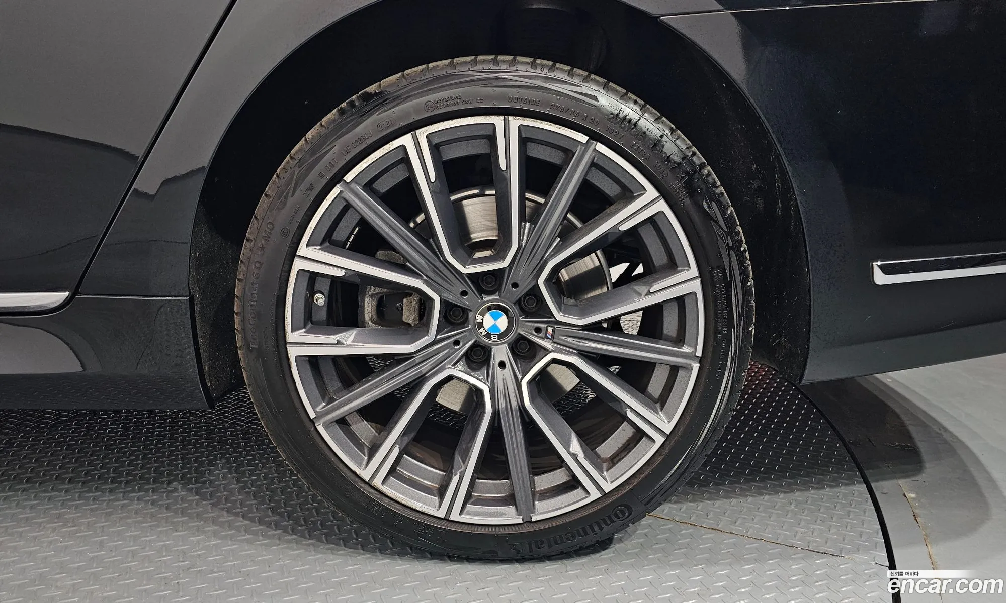 BMW 7 Series 2020 — 13