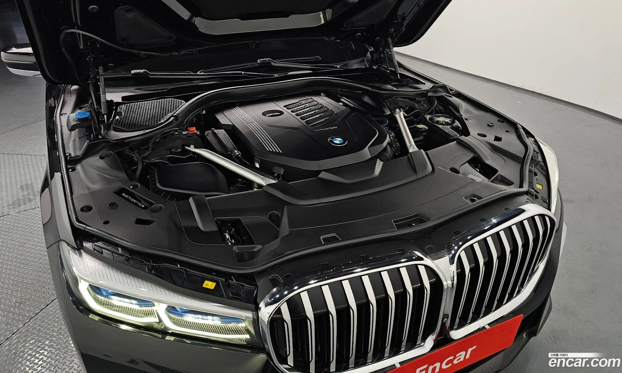 BMW 7 Series 2020 — 11