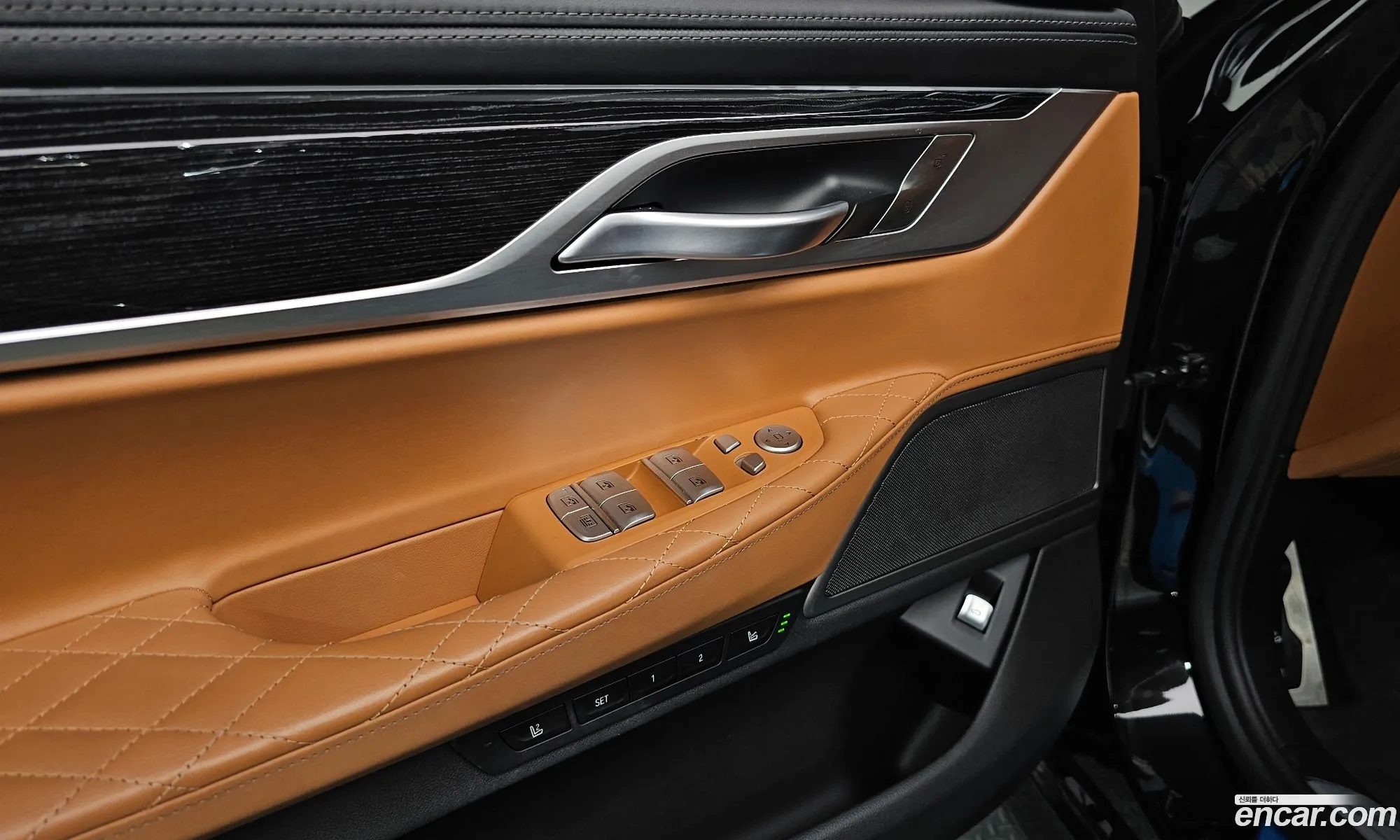 BMW 7 Series 2020 — 16