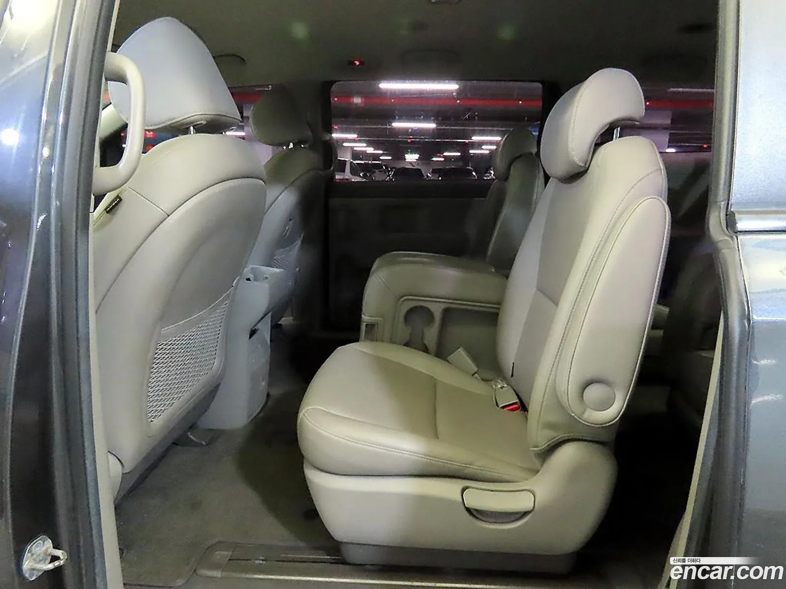 Kia Carnival 2014 — 4