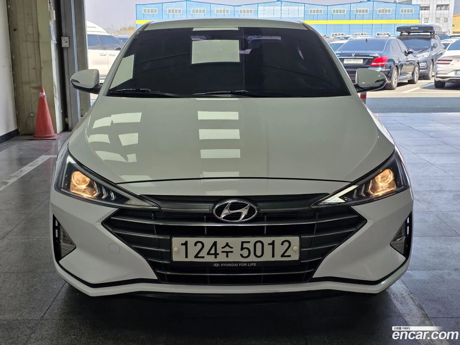 Hyundai Elantra AD 2020 — 3