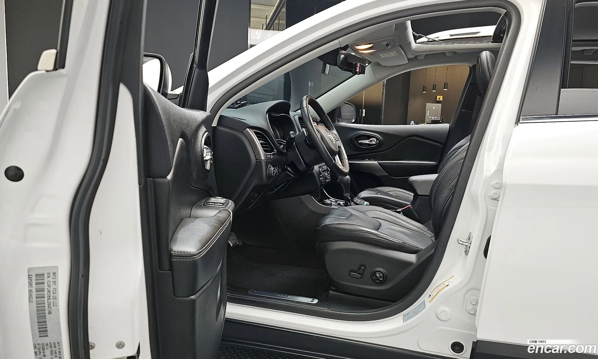 Jeep Cherokee 2020 1C4PJMDB9LD642745 — 12