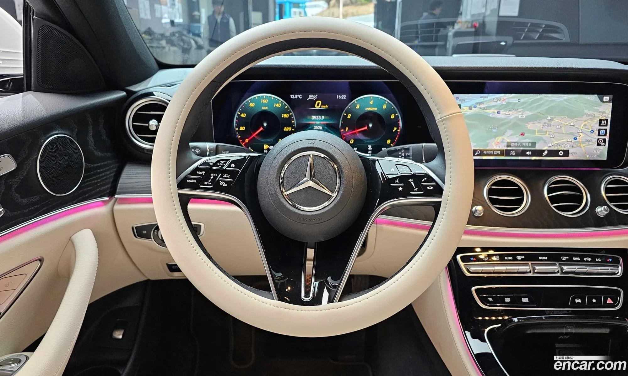 Mercedes-Benz E-Class W213 2023 W1KZF4FB6PB182927 — 12