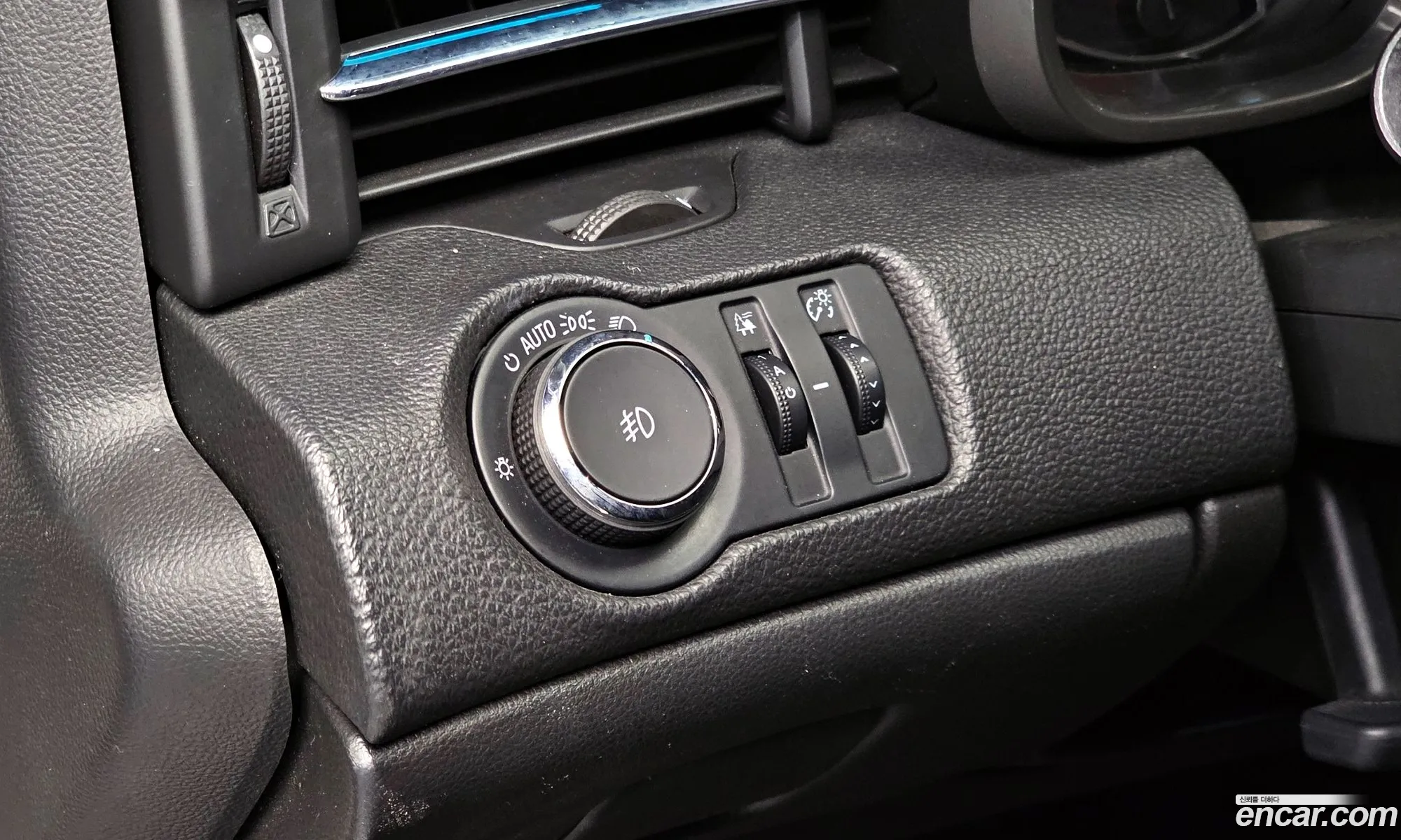 Chevrolet (GM Daewoo) Malibu 2011 — 14