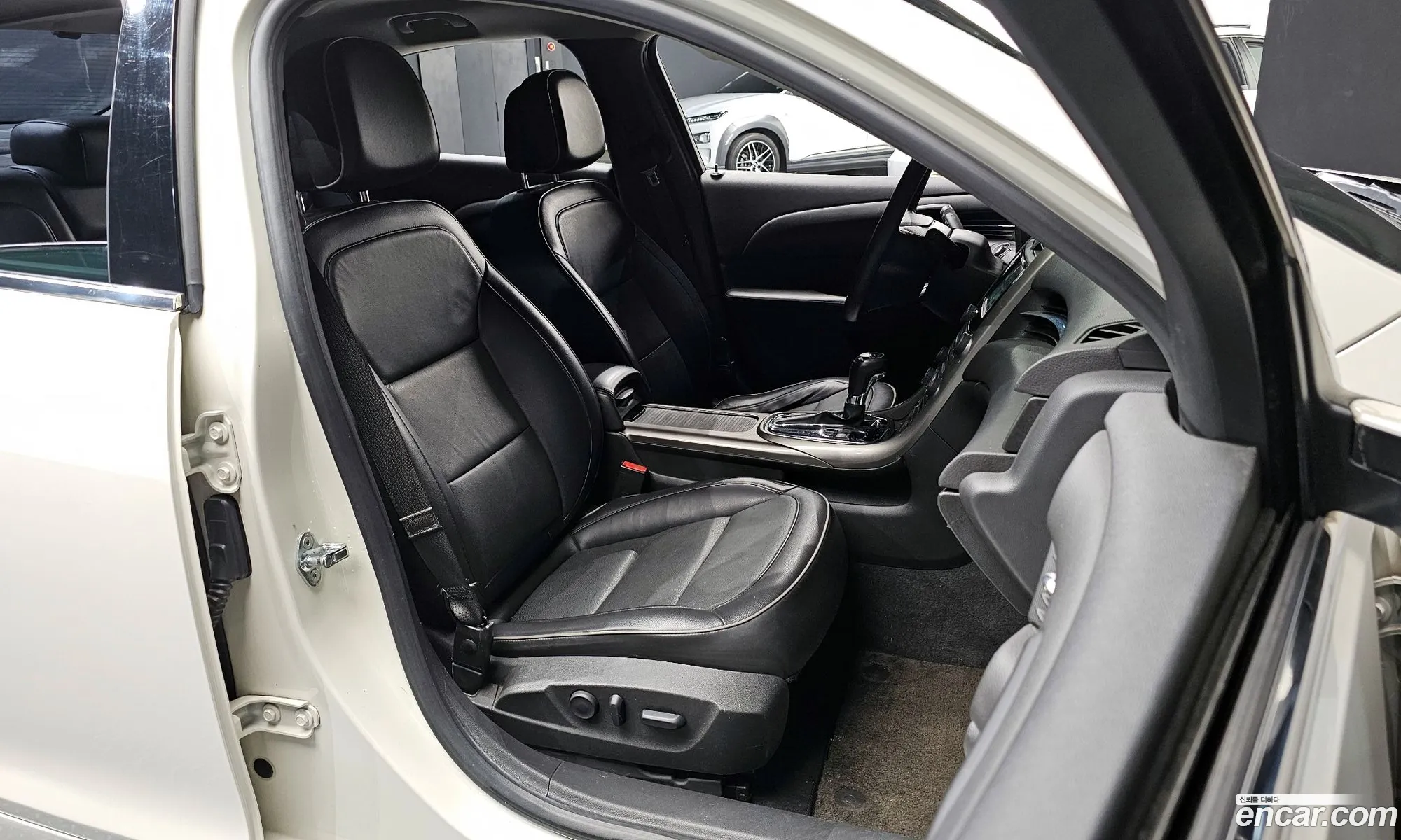 Chevrolet (GM Daewoo) Malibu 2011 — 10