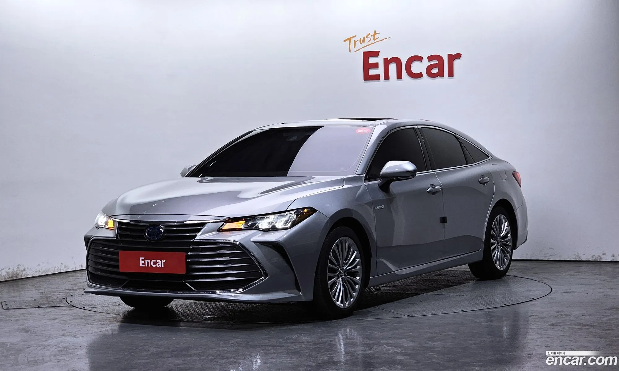 Toyota Avalon 2019 — 19