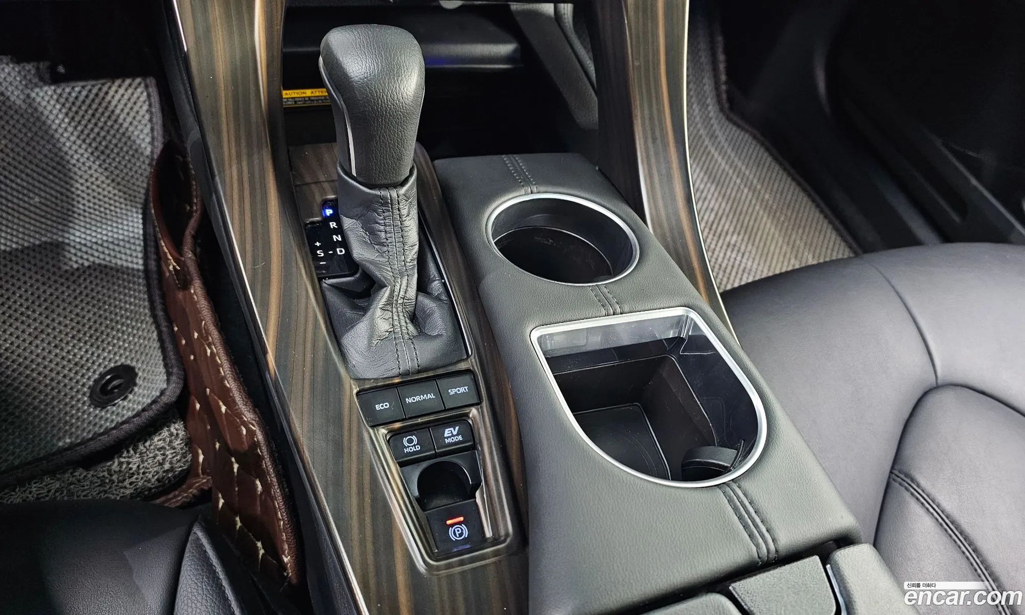 Toyota Avalon 2019 — 3
