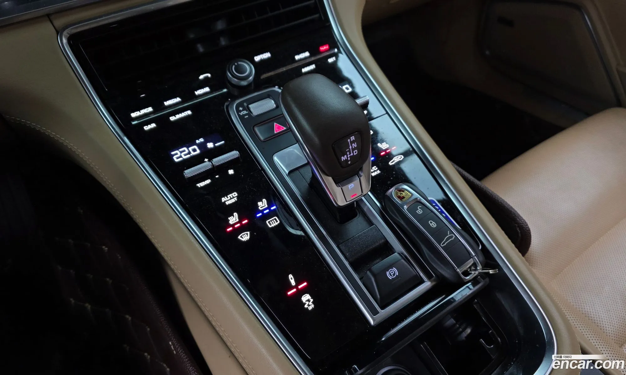 Porsche Panamera 2018 WP0AA2975JL108322 — 19