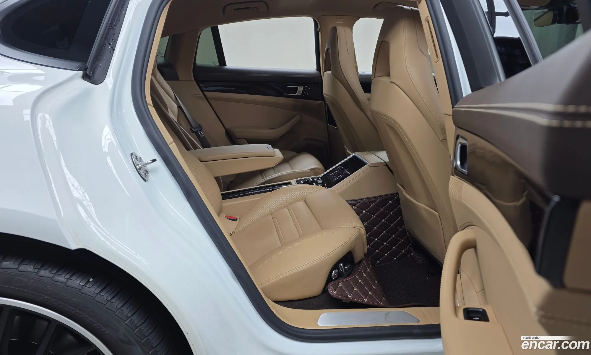 Porsche Panamera 2018 WP0AA2975JL108322 — 12