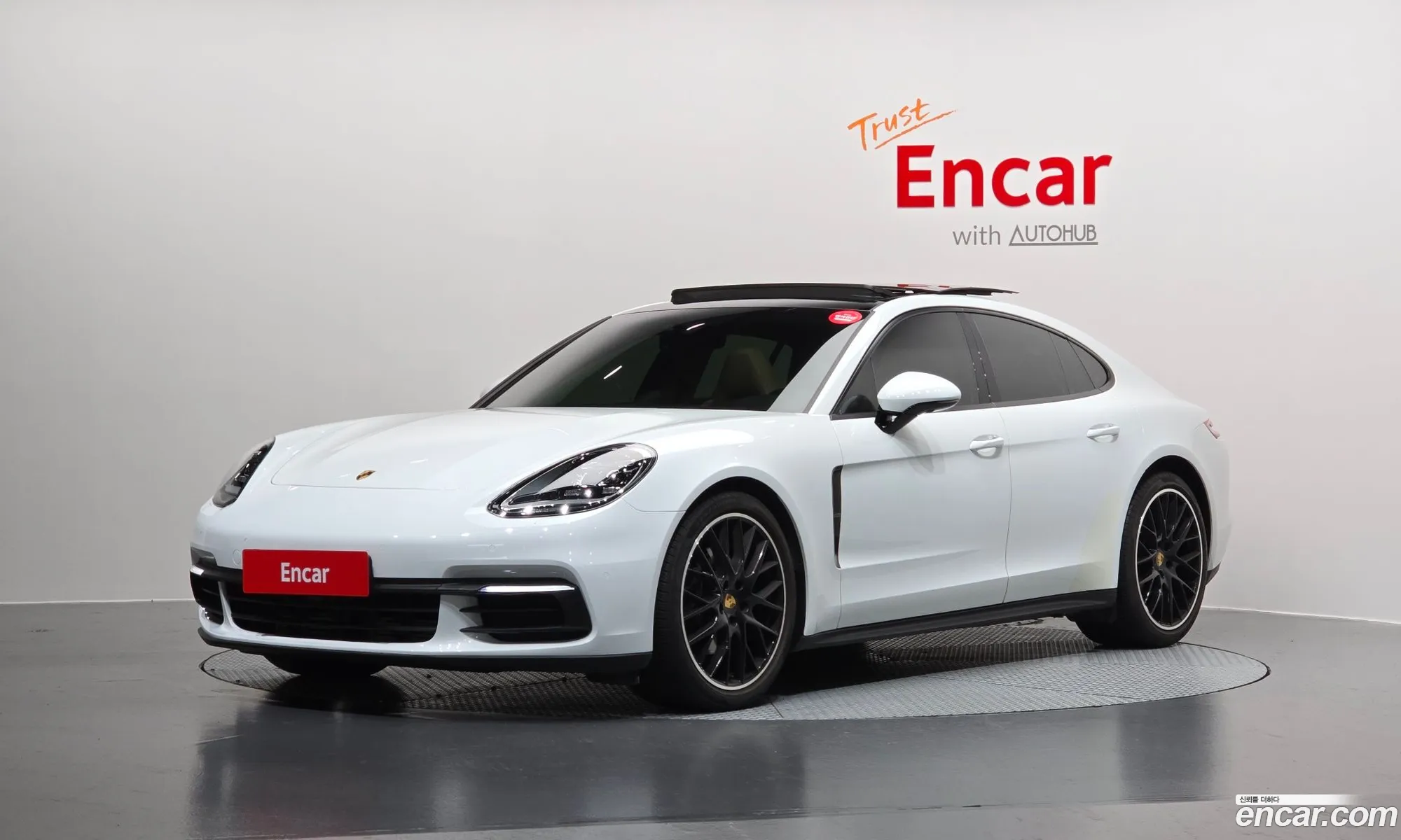 Porsche Panamera 2018 WP0AA2975JL108322 — 15