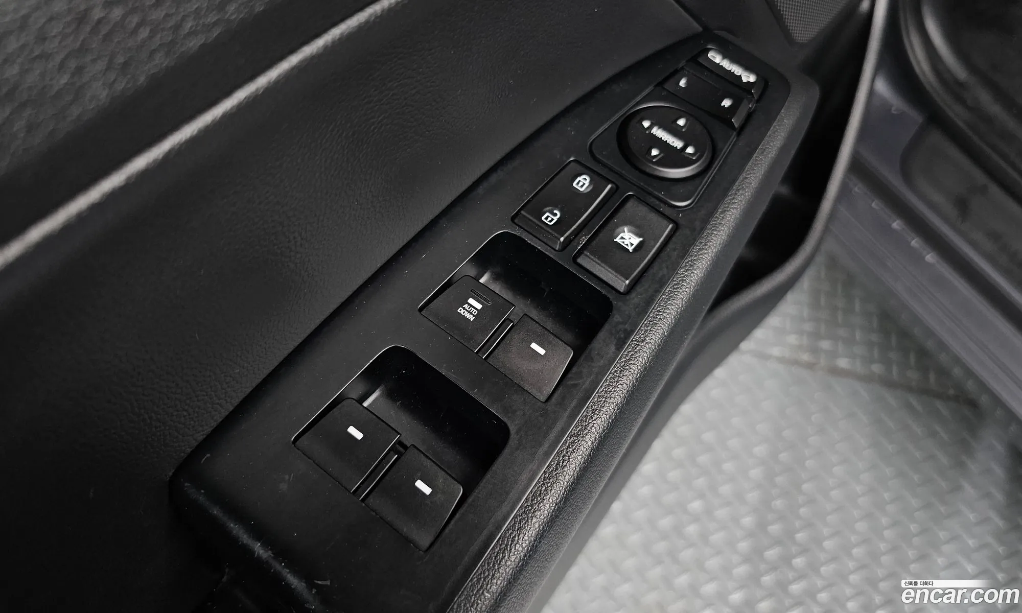 Hyundai Elantra AD 2018 — 5
