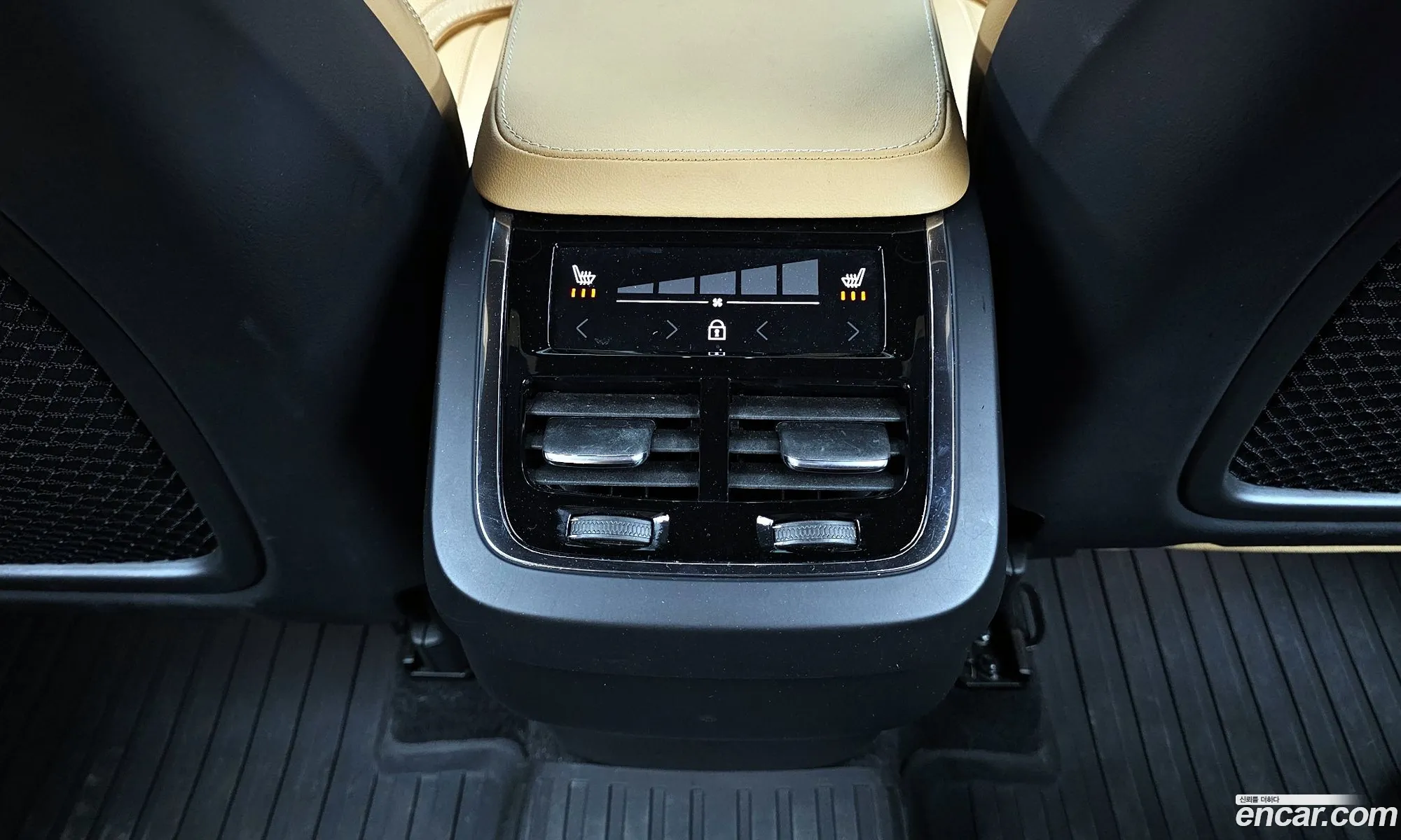 Volvo XC90 2022 YV1LF062CN1815811 — 11