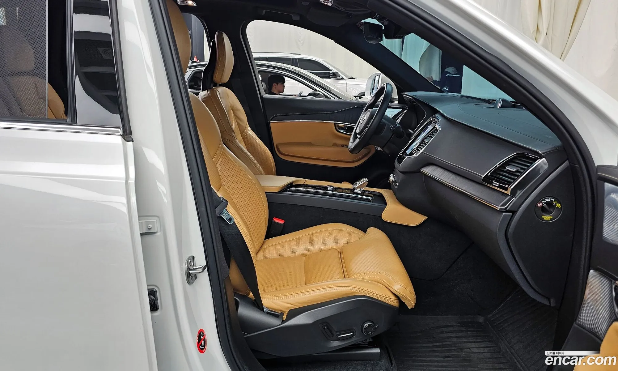 Volvo XC90 2022 YV1LF062CN1815811 — 17