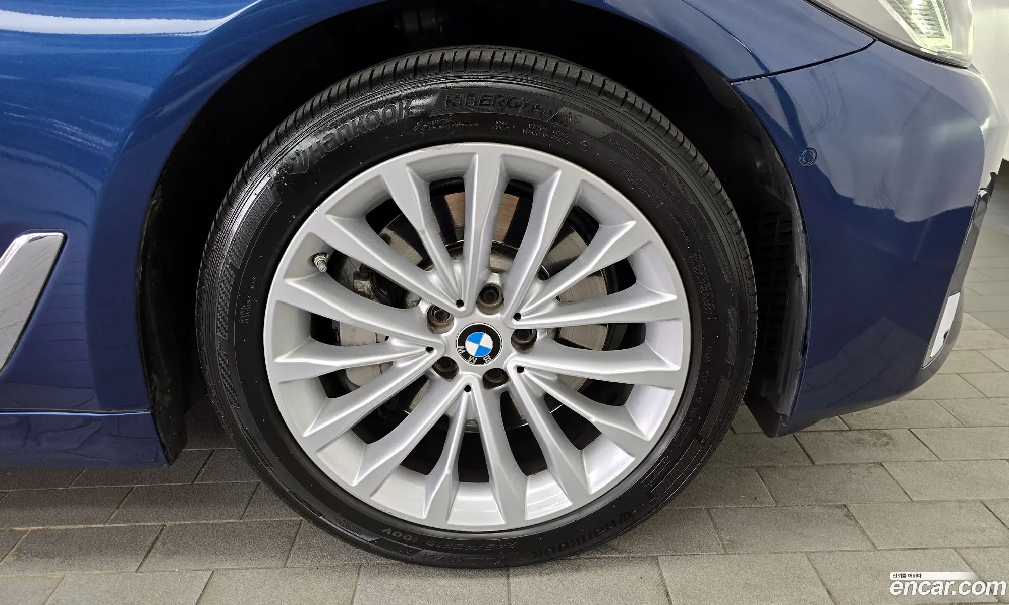 BMW 5 Series 2020 — 8