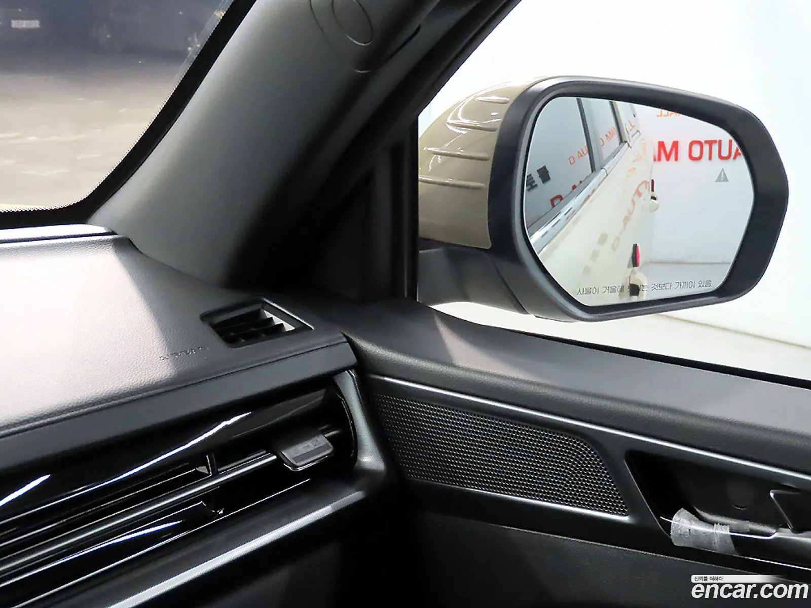 KG Mobility (SsangYong) Musso Sports Khan