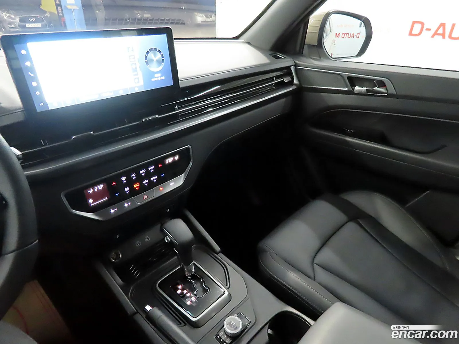 KG Mobility (SsangYong) Musso Sports Khan 2025 — 11