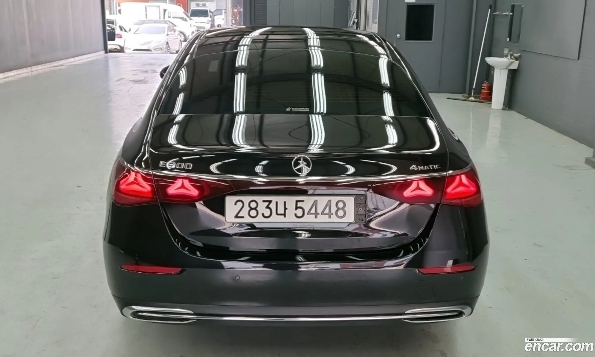 Mercedes-Benz E-Class W214 2024 — 18