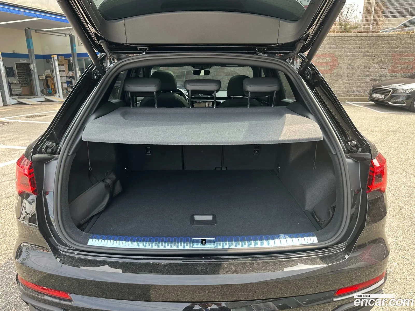 Audi Q3 2026 — 10