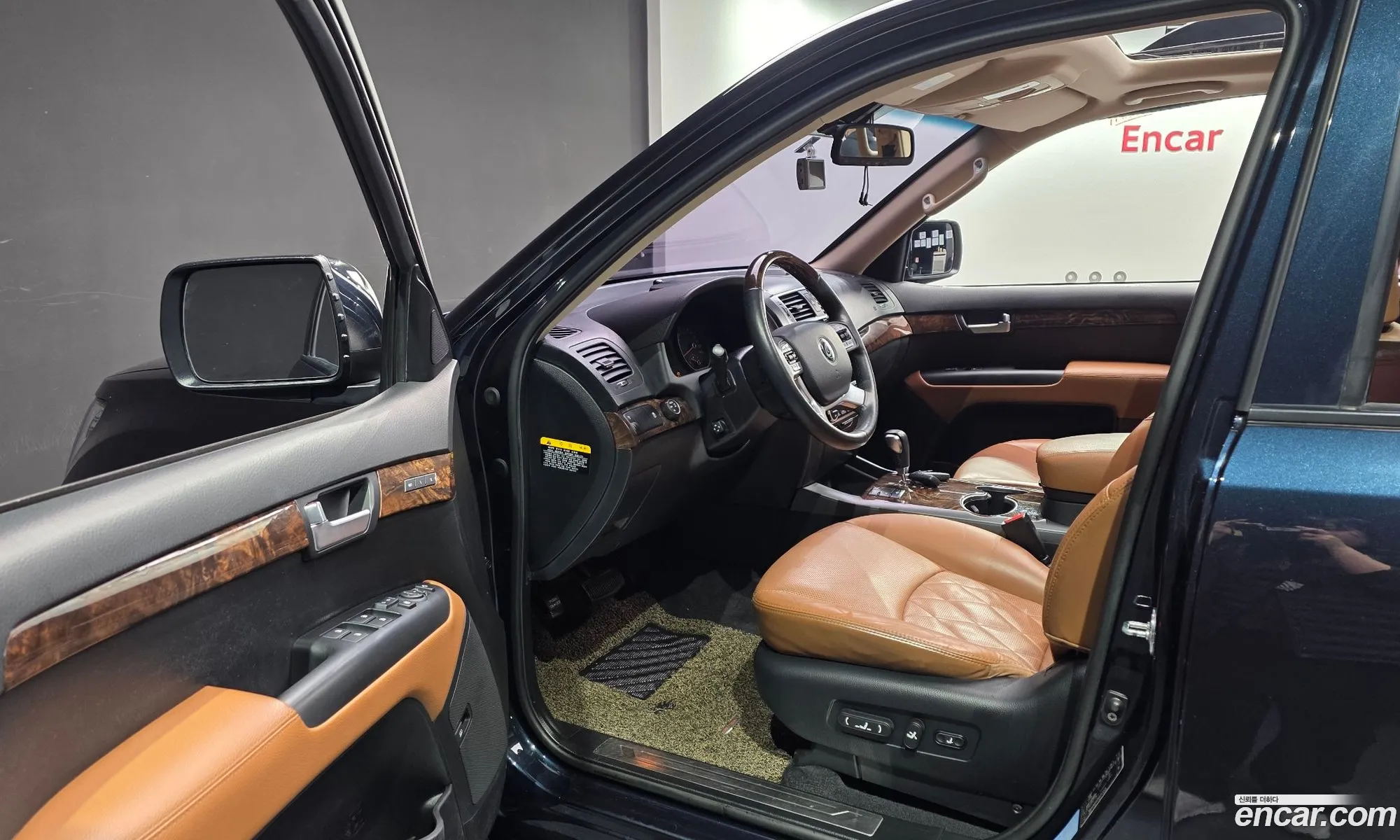 Kia Mohave 2016 KNAKN814DHA155571 — 2