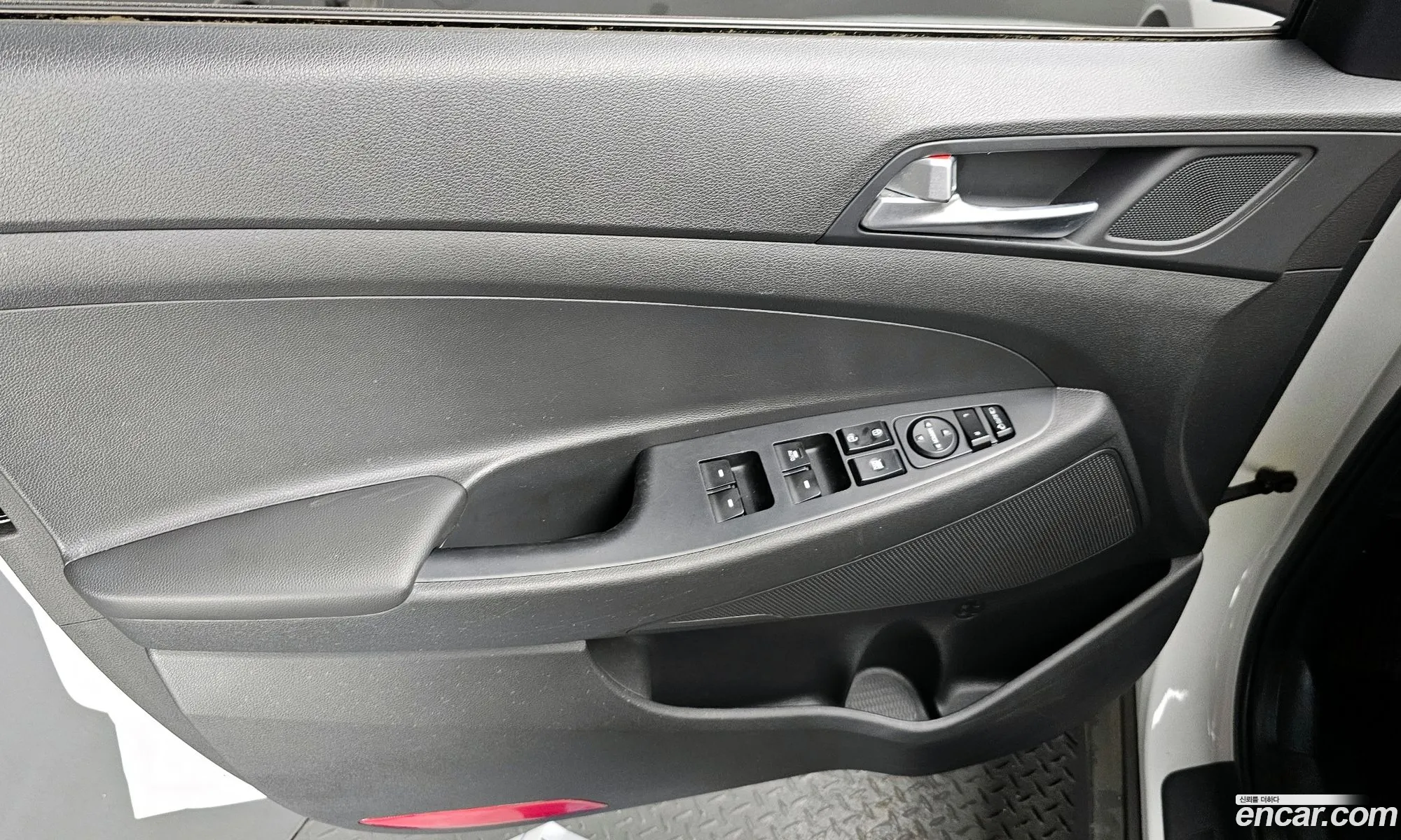 Hyundai Tucson 2017 KMHJ3812GJU602407 — 7