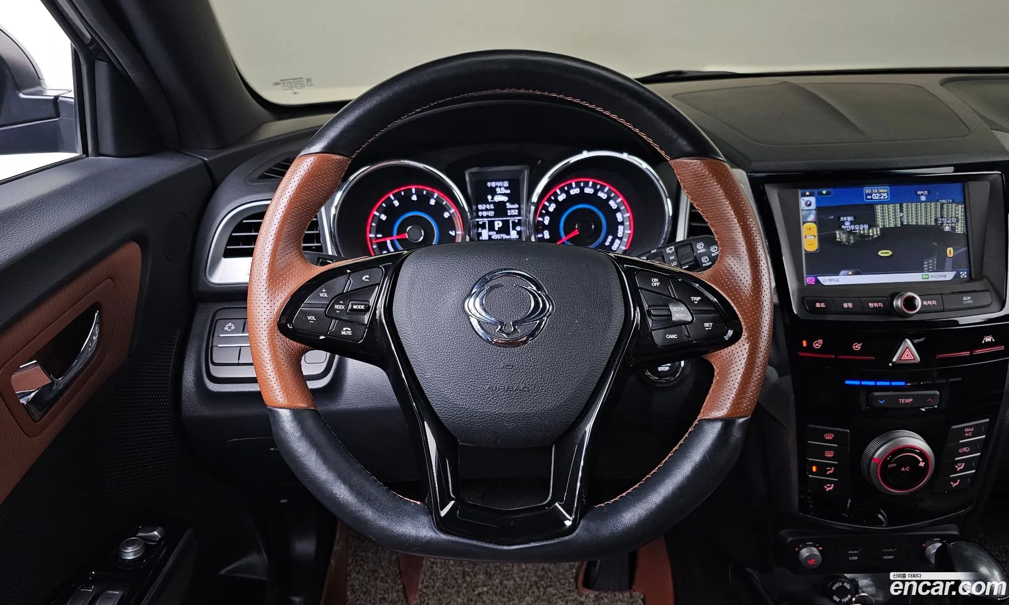 KG Mobility (SsangYong) Tivoli Armour 2018 — 17