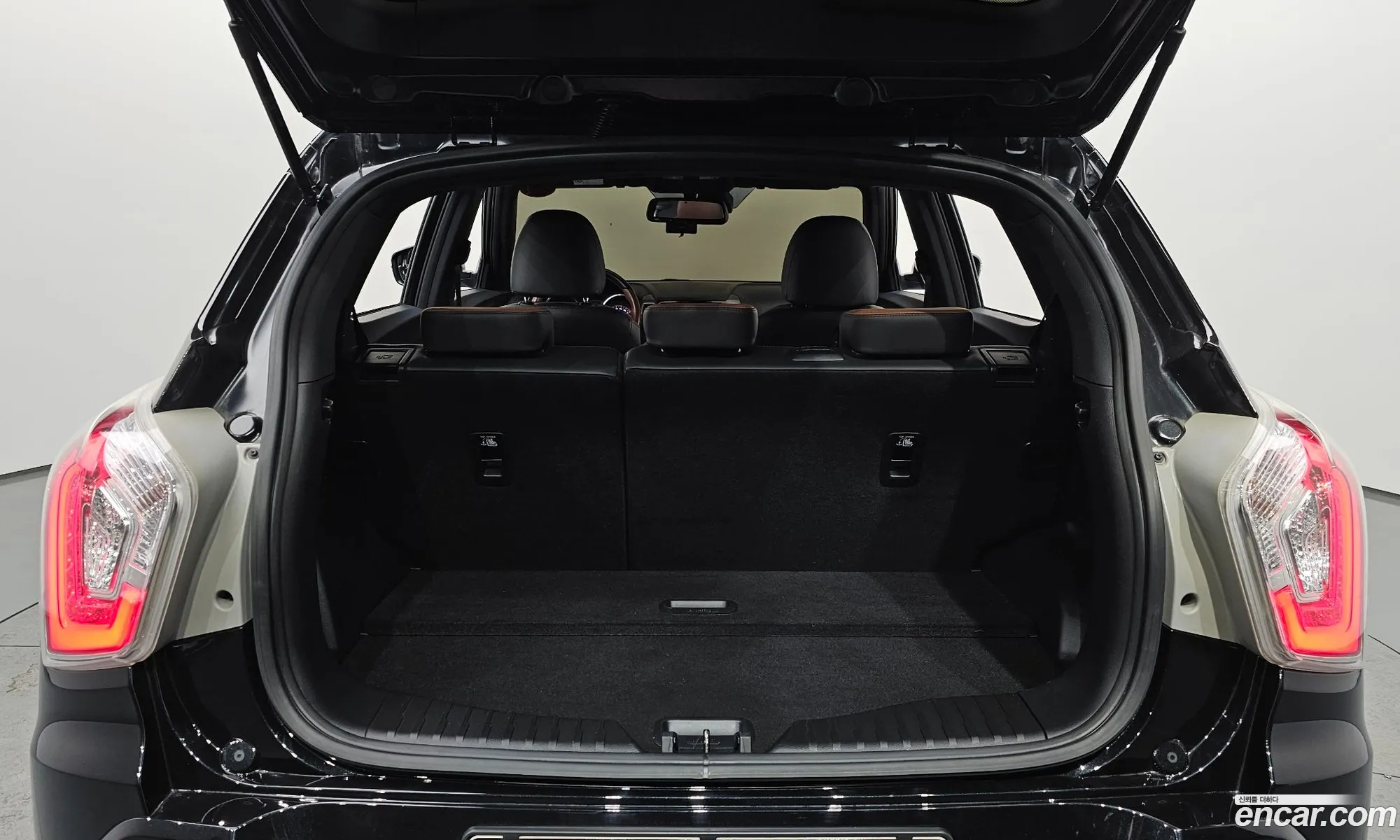 KG Mobility (SsangYong) Tivoli Armour 2018 — 8