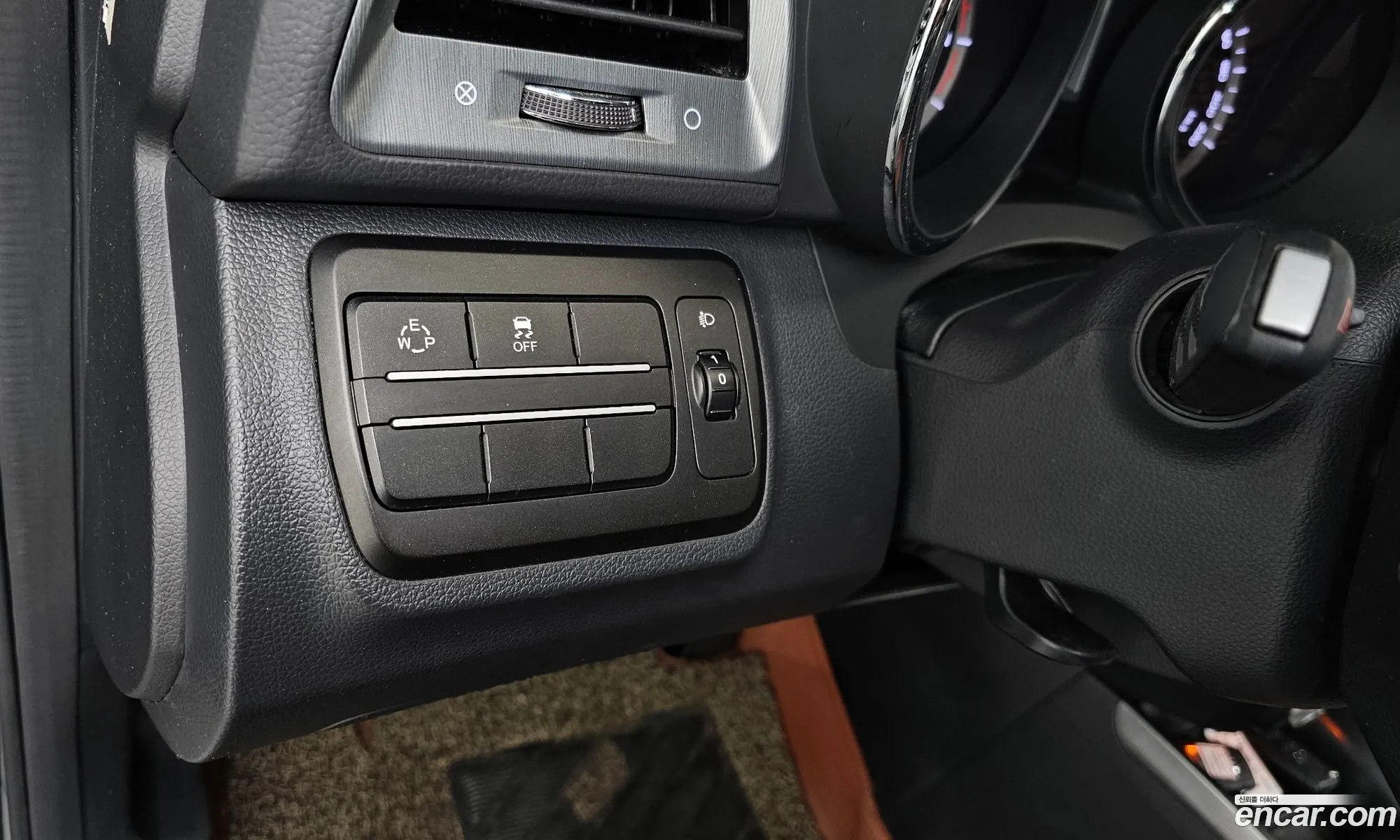 KG Mobility (SsangYong) Tivoli Armour 2018 — 4