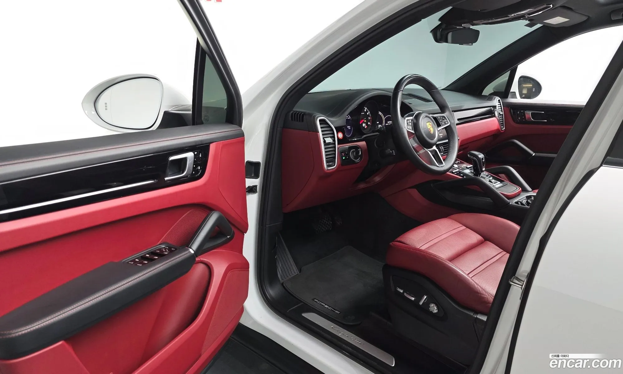 Porsche Cayenne 2021 — 20