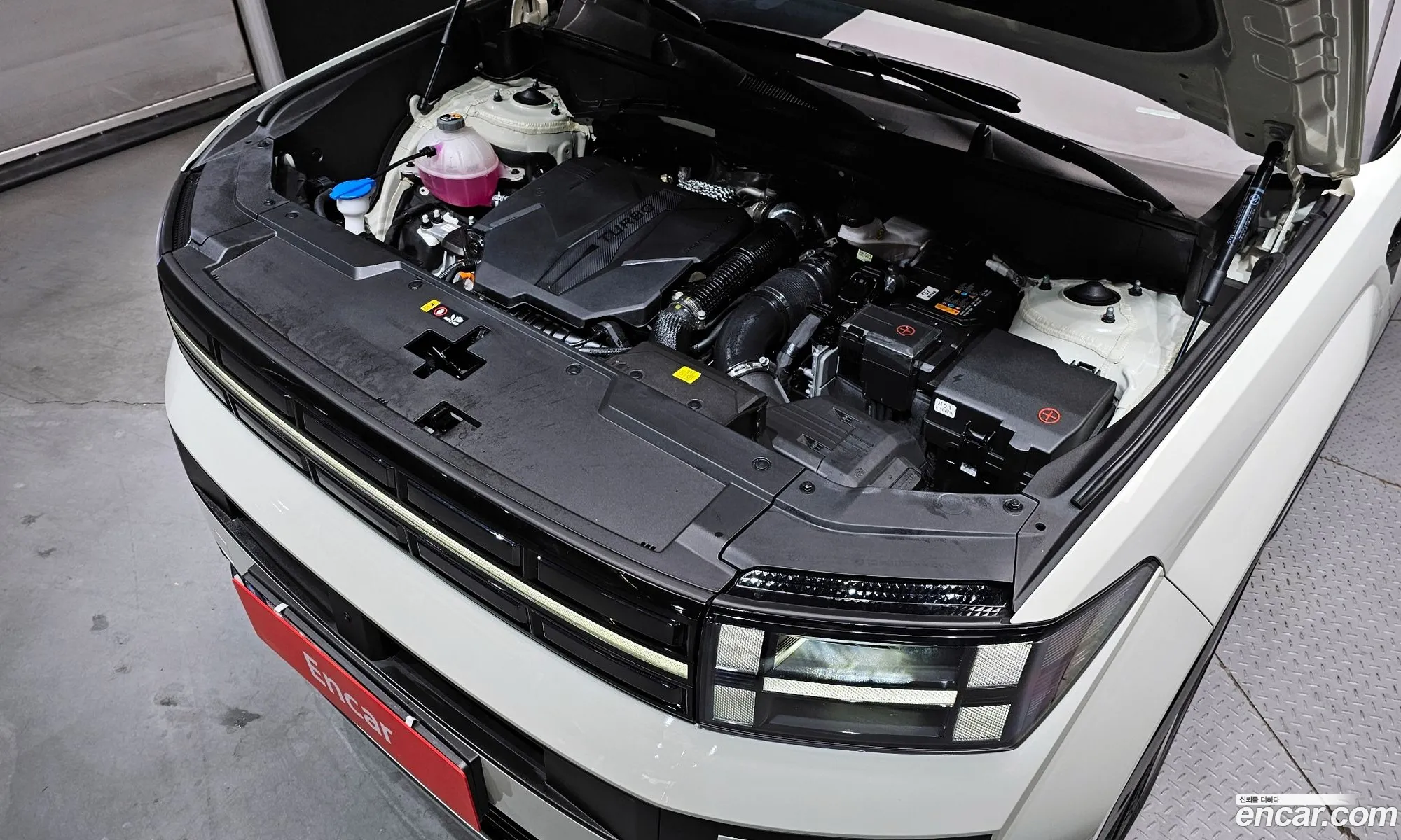 Hyundai Santa Fe 2024 — 16