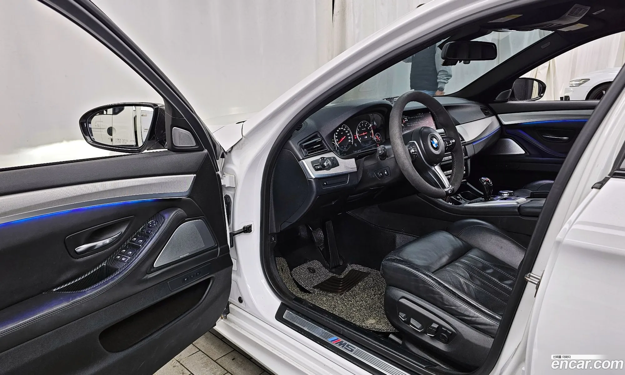 BMW M5 2015 WBSFV9104FD095123 — 2