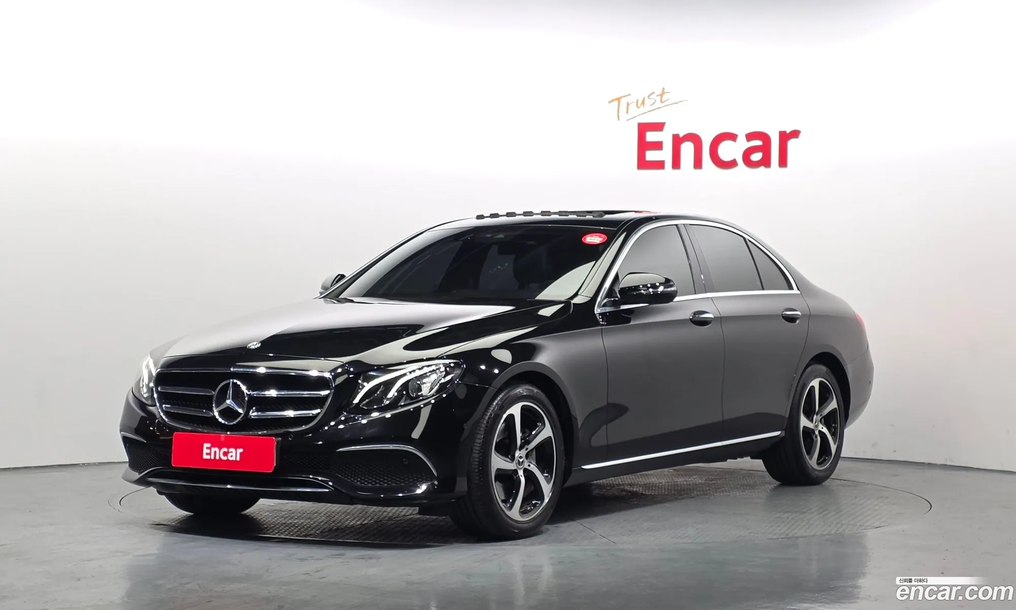 Mercedes-Benz E-Class W213 2019 WDDZF4FB7LA746147 — 18