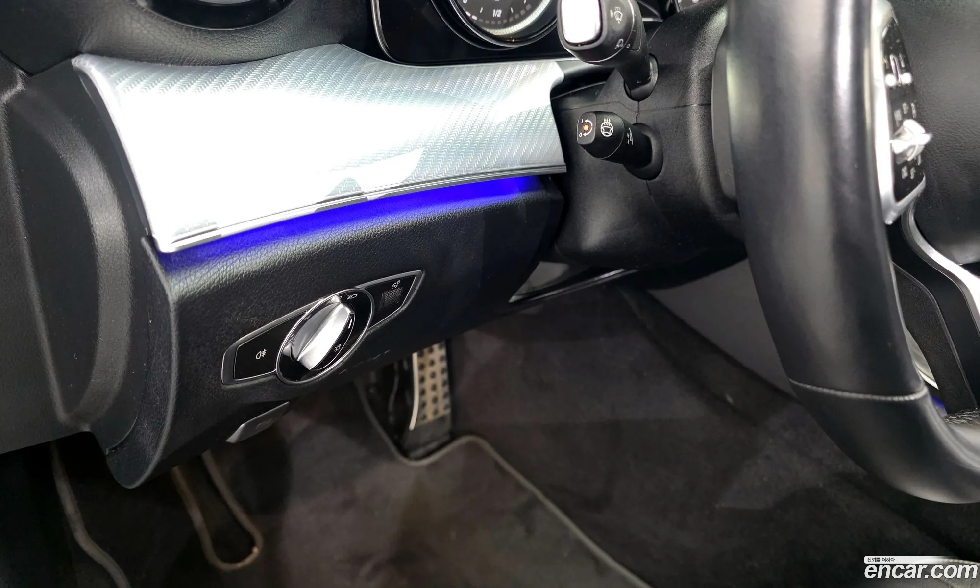 Mercedes-Benz E-Class W213 2019 WDDZF4FB7LA746147 — 3
