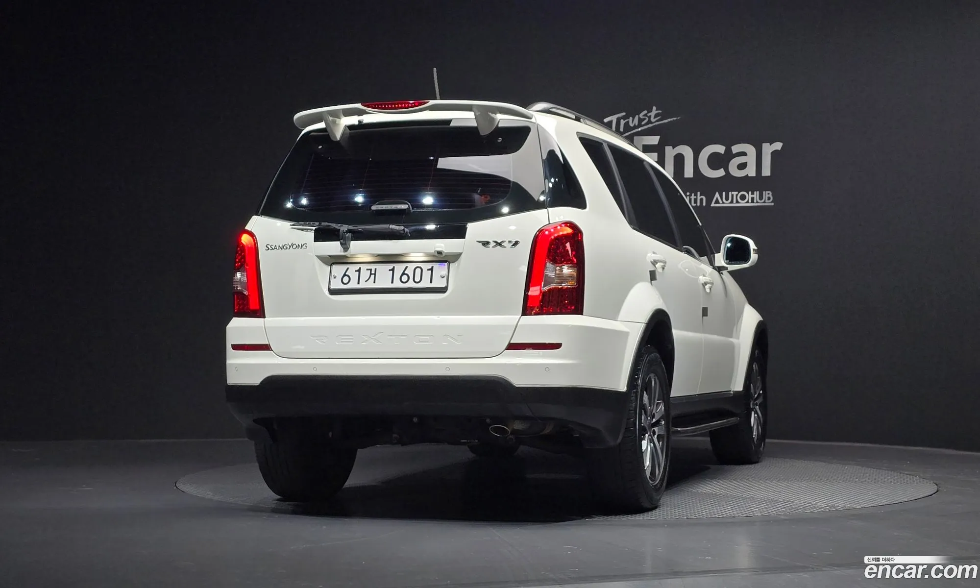 KG Mobility (SsangYong) Rexton W 2013 — 15