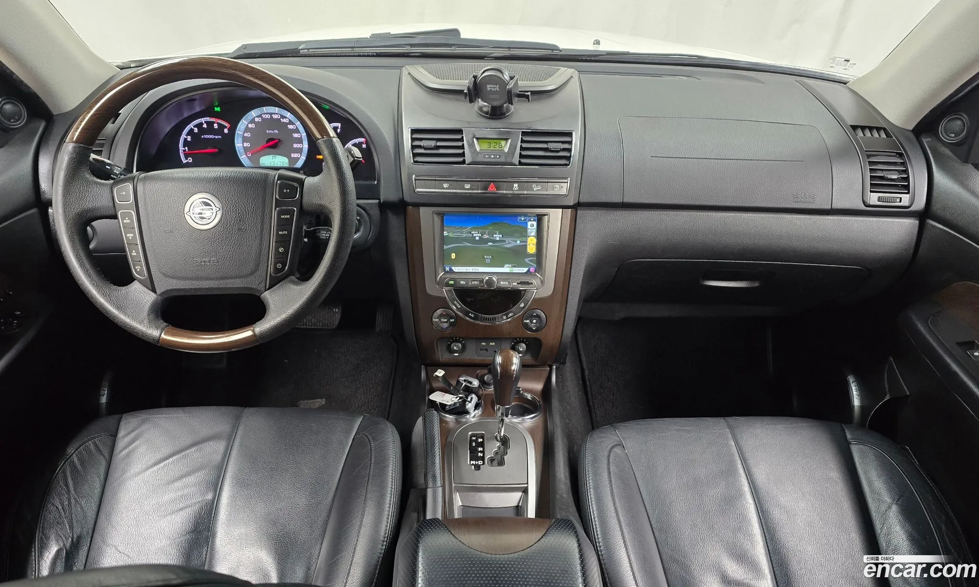 KG Mobility (SsangYong) Rexton W
