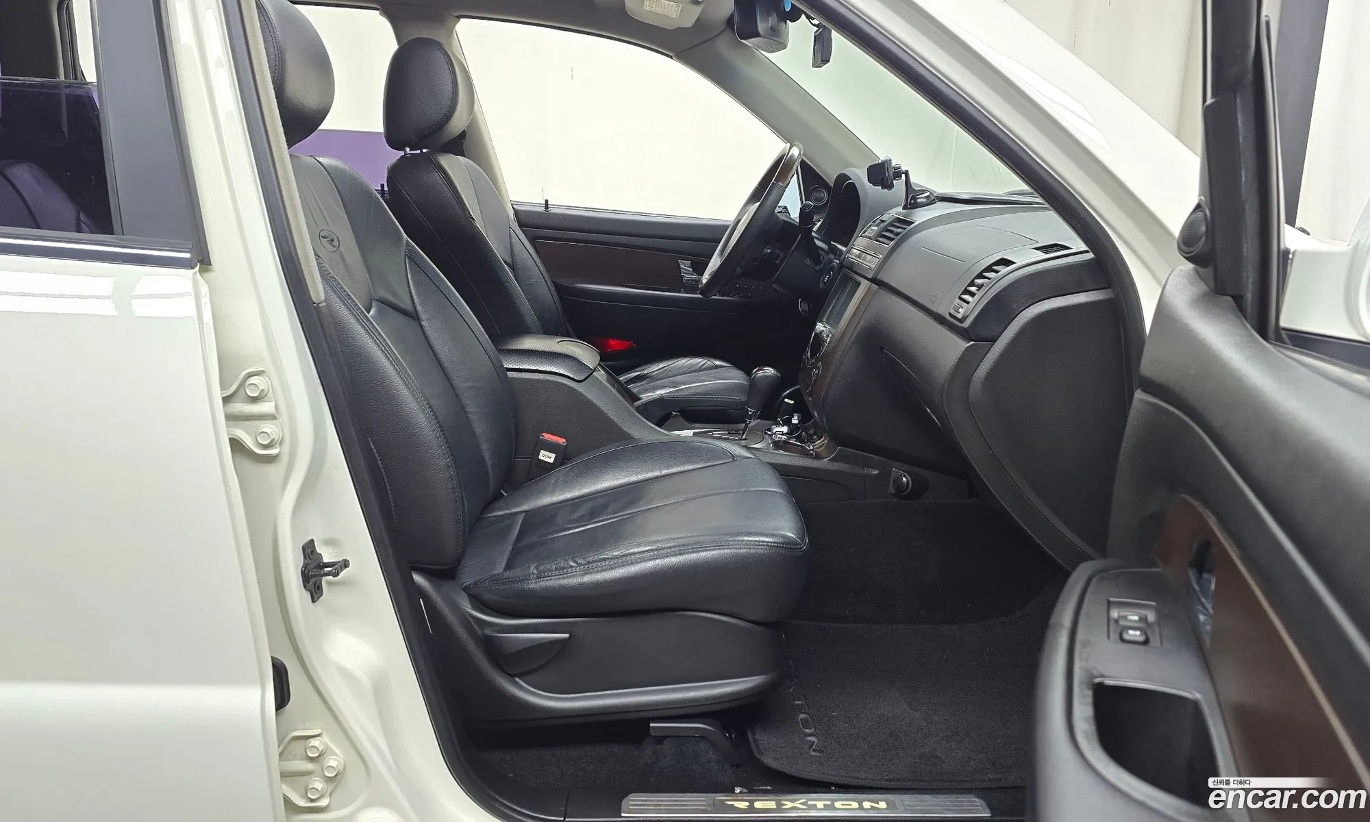 KG Mobility (SsangYong) Rexton W 2013 — 6