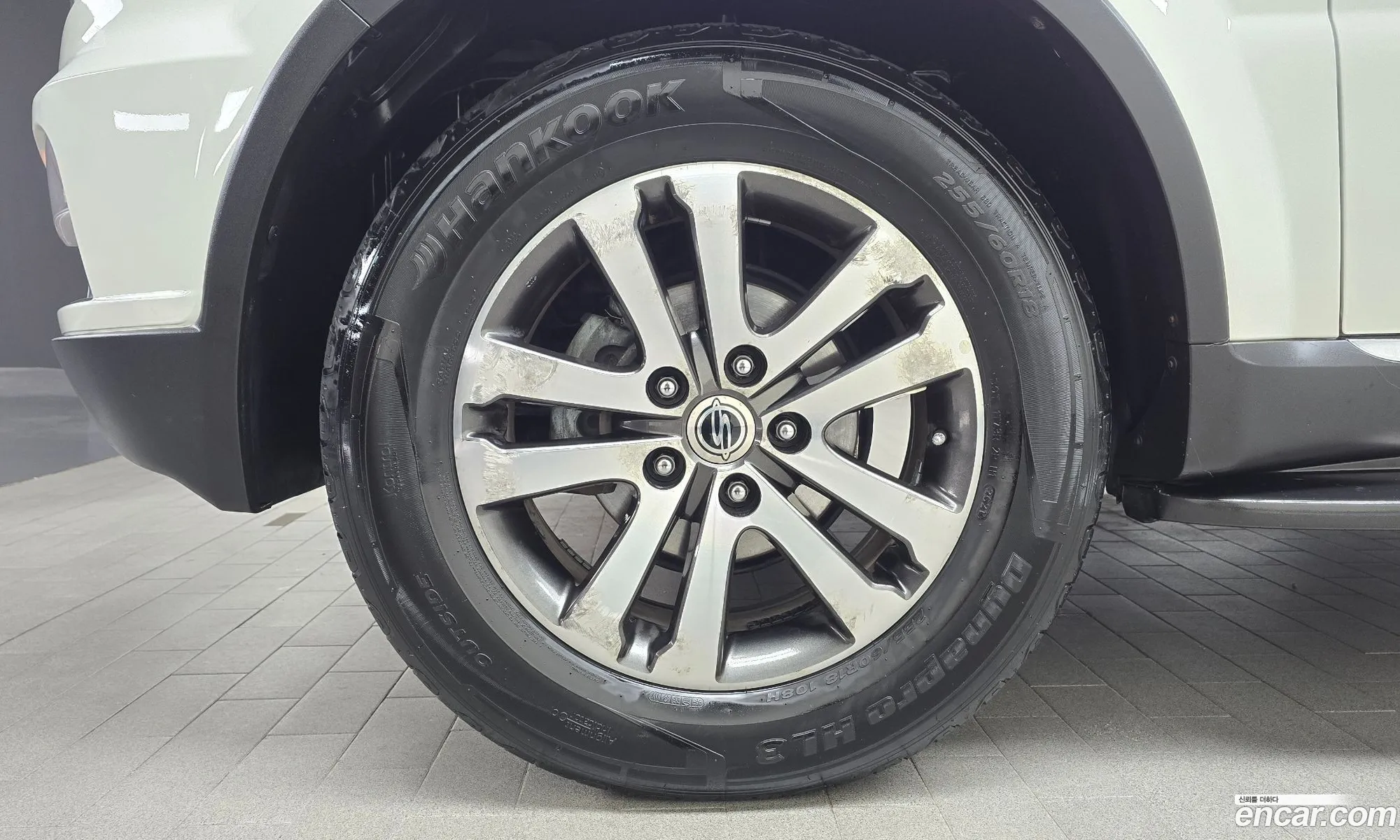 KG Mobility (SsangYong) Rexton W 2013 — 20