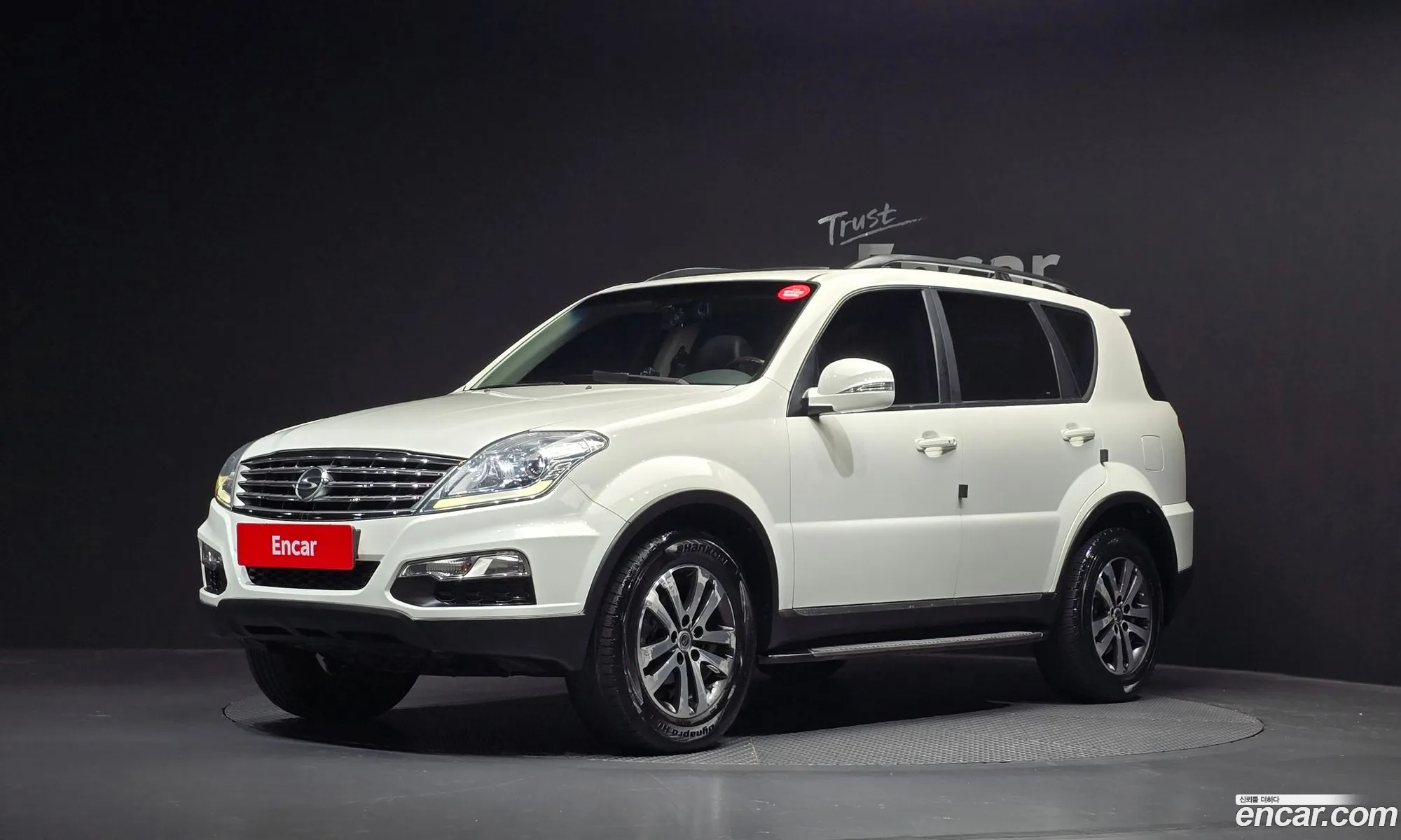 KG Mobility (SsangYong) Rexton W 2013 — 11