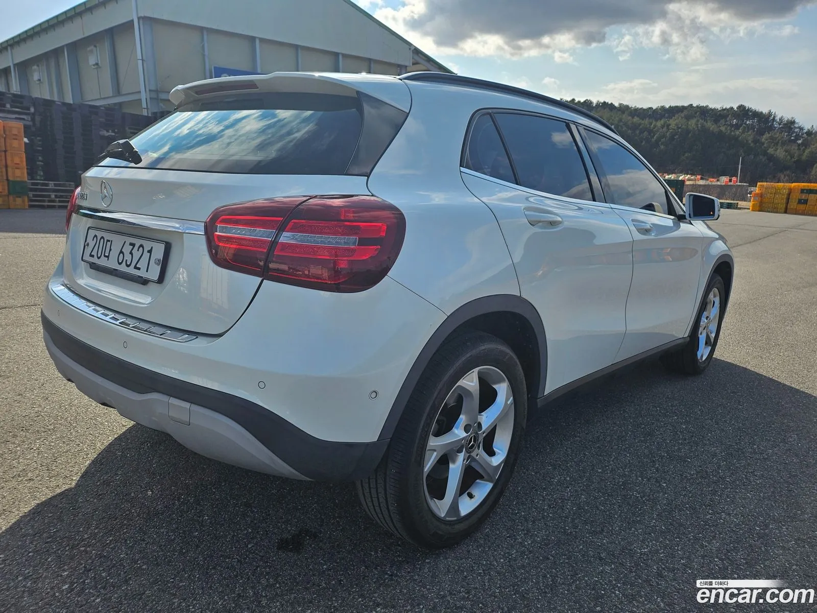 Mercedes-Benz GLA-Class X156 2017 — 19