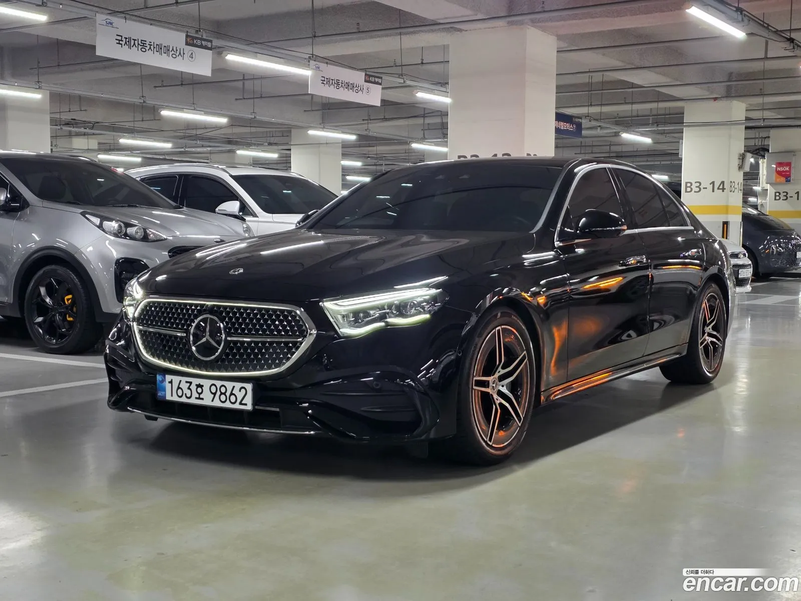 Mercedes-Benz E-Class W214 2024 — 13