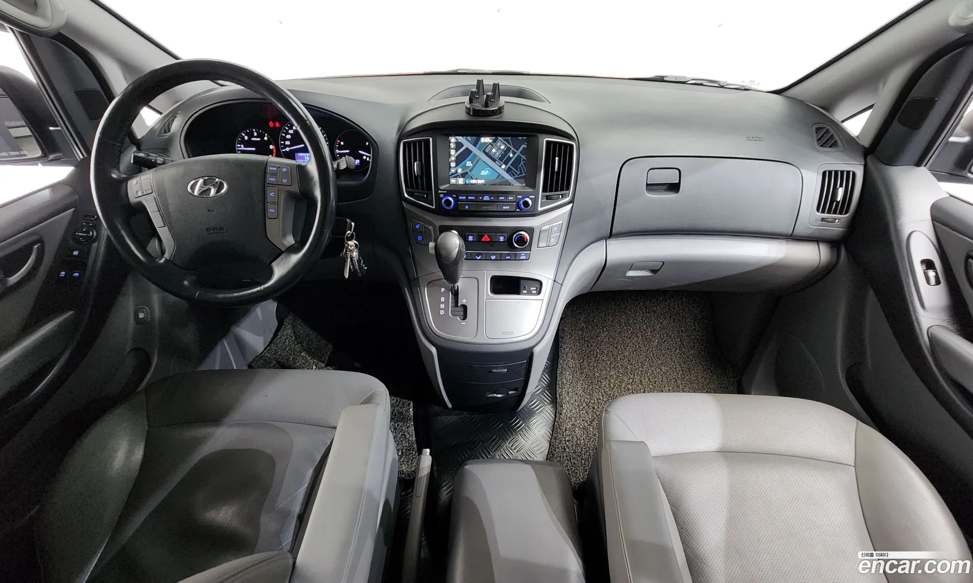 Hyundai Grand Starex 2018 — 7