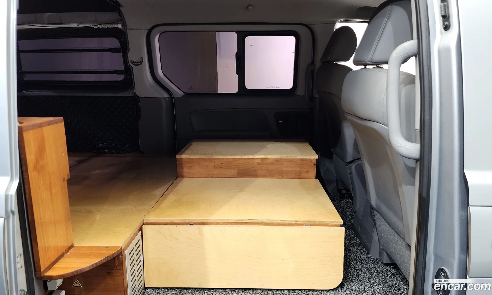 Hyundai Grand Starex 2018 — 14