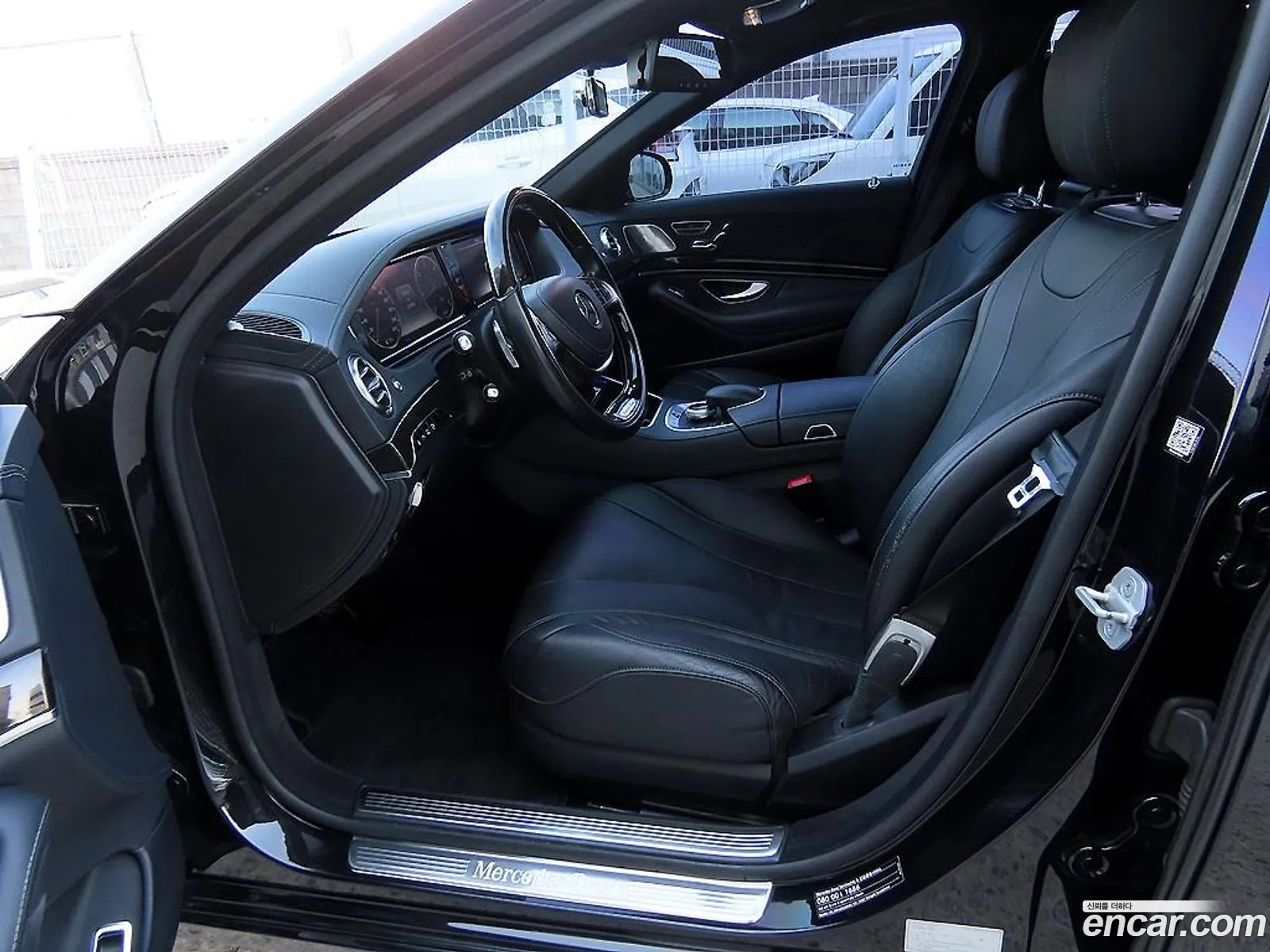 Mercedes-Benz S-Class W222 2015 — 17