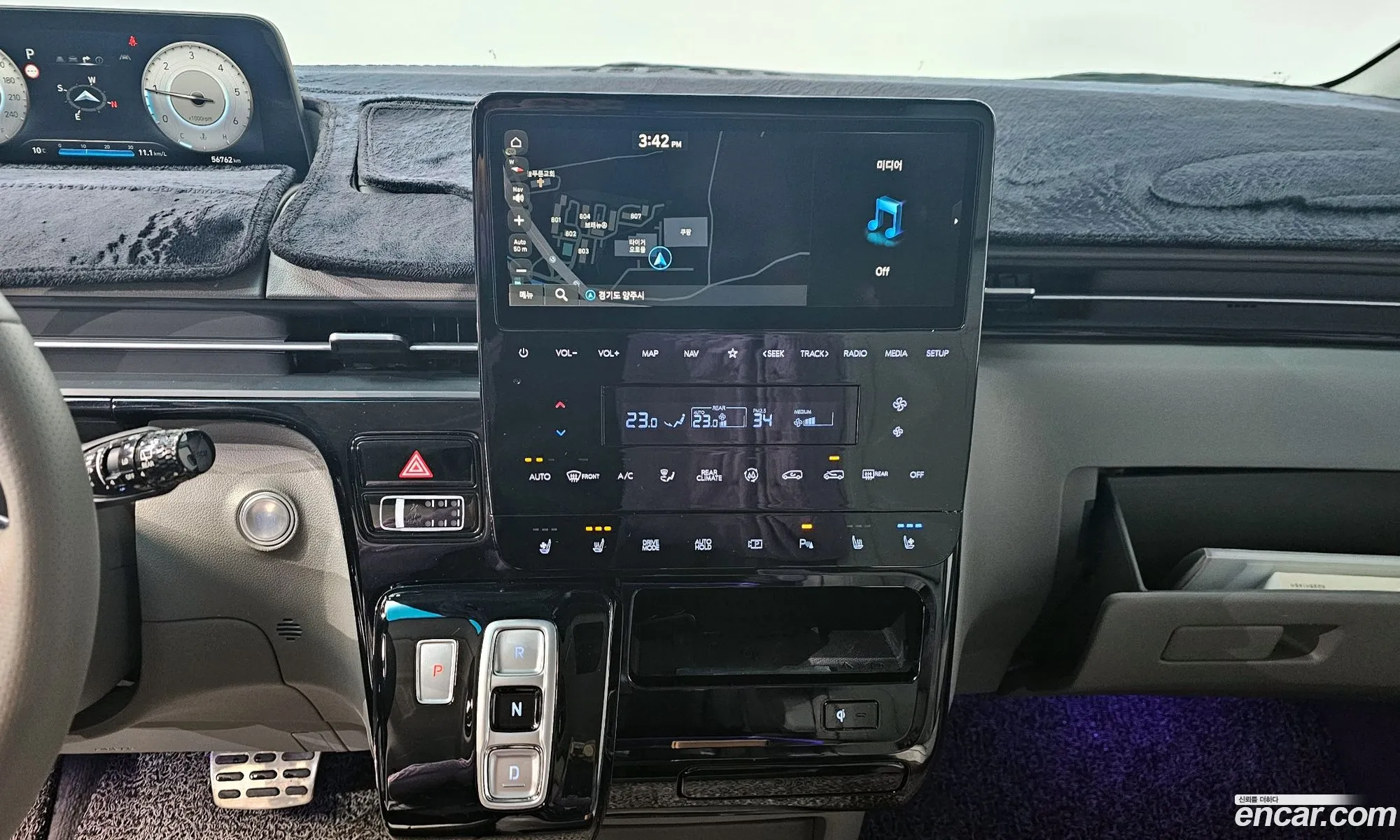 Hyundai Staria 2022 — 7