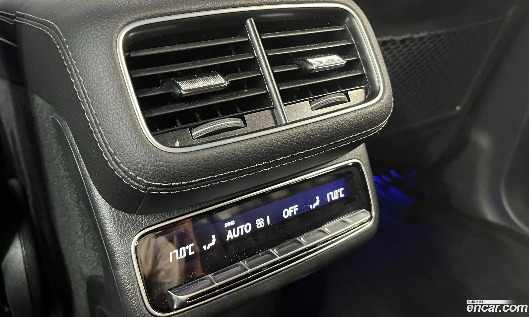 Mercedes-Benz GLS-Class X167 2025 — 10