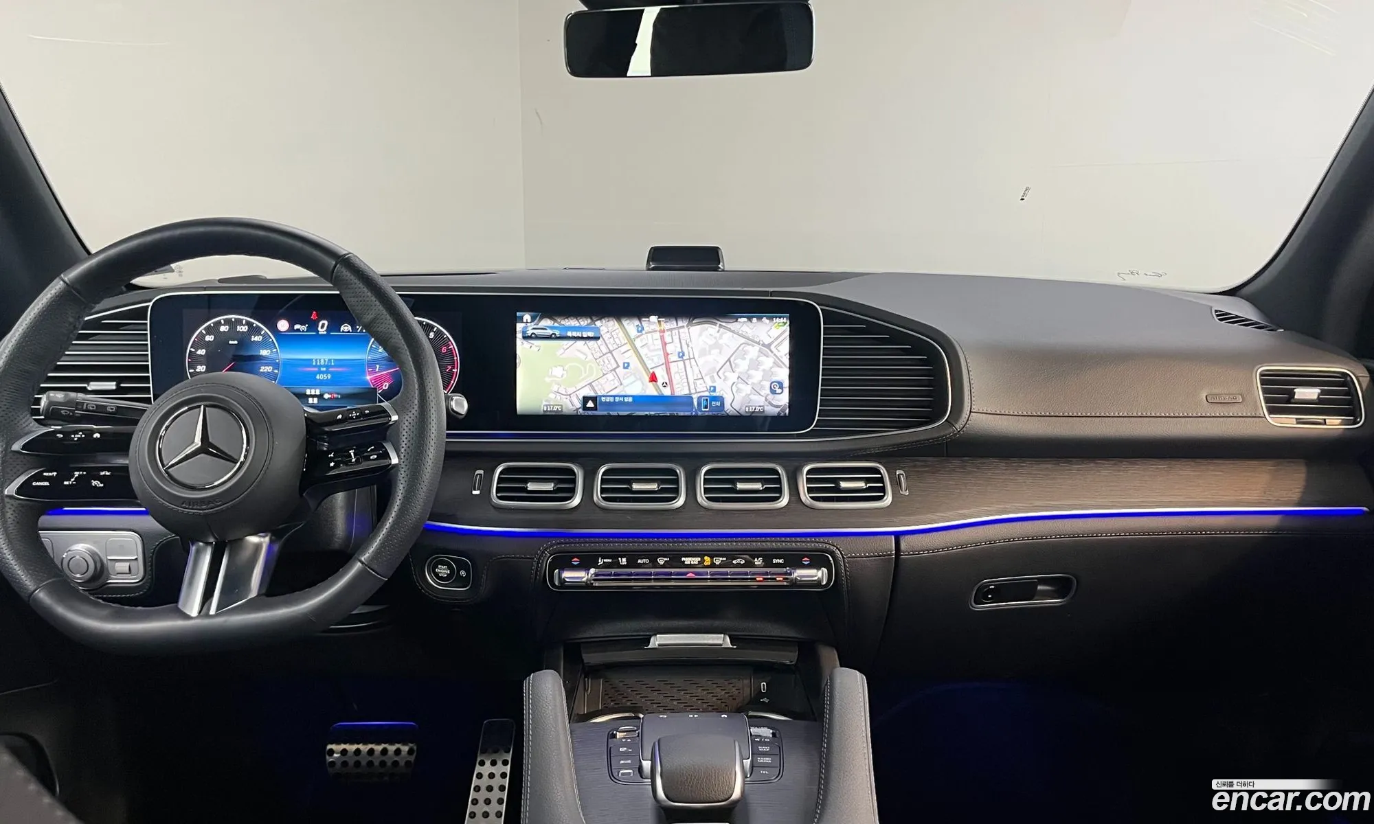 Mercedes-Benz GLS-Class X167 2025 — 18